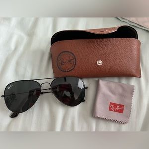 Women’s RayBan Aviator Sunglasses
